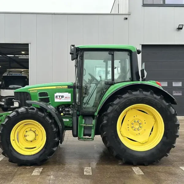 John Deere M1 6430 4X4 - Tracteur Agricole Propre et Fiable